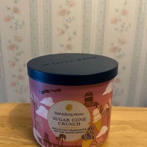 Bath & Body Works Sugar Cone Crunch Candle - Pink and Blue